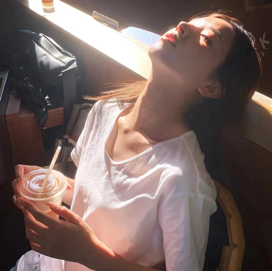 拥抱未来的你